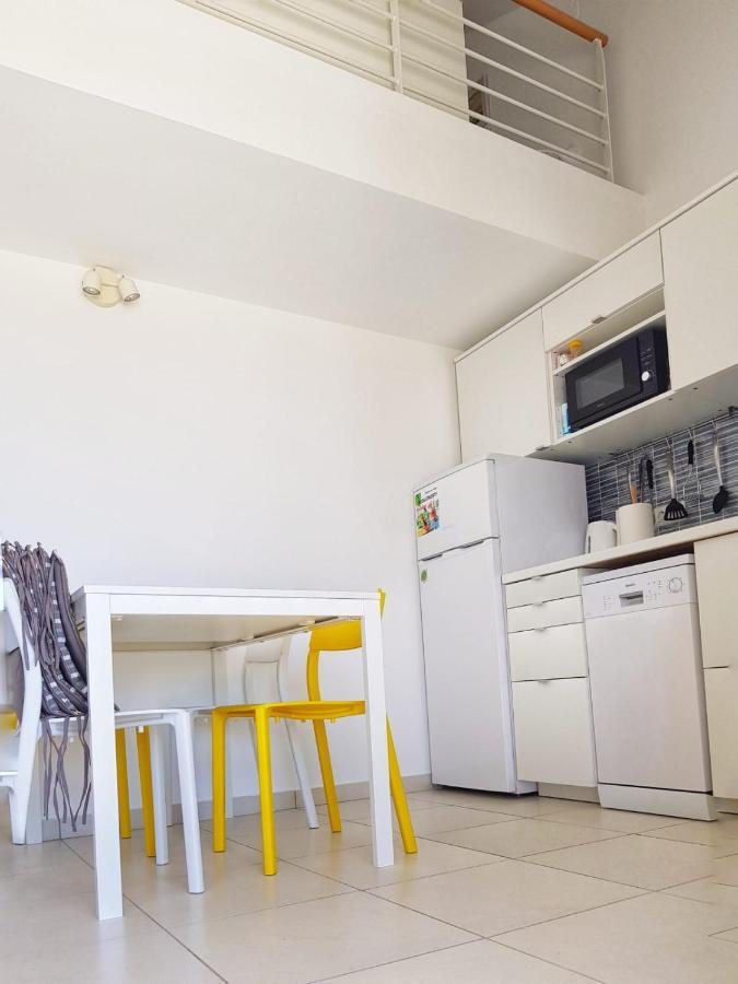 Apartmani Vrancic มันเดร ภายนอก รูปภาพ