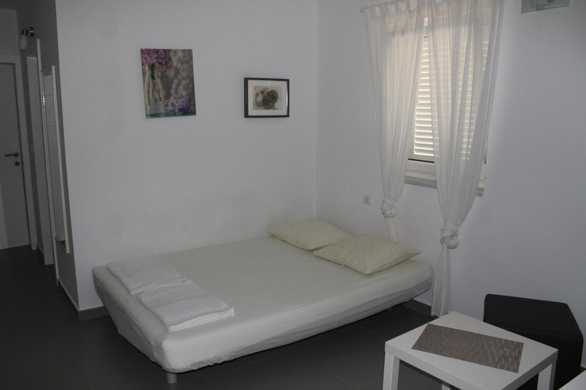 Apartmani Vrancic มันเดร ภายนอก รูปภาพ