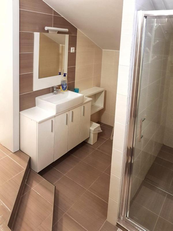 Apartmani Vrancic มันเดร ภายนอก รูปภาพ
